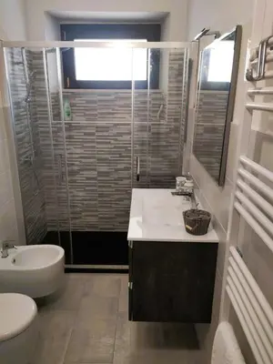Bagno di Elsa e Anna Apartments - Comodi e Rilassanti Appartamenti