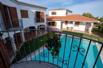 Piscina di Domus meravizosas 1 o nelle vicinanze
