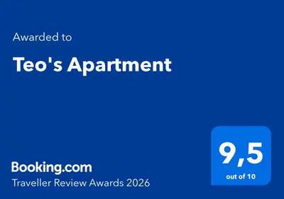 Certificato, attestato, insegna o altro documento esposto da Teo's Apartment