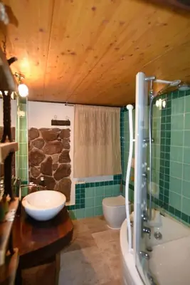 Bagno di Splendida villa in riva al mare