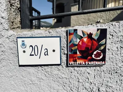 Certificato, attestato, insegna o altro documento esposto da Villetta S'Arenada