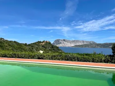 Paesaggio naturale nelle vicinanze della villa