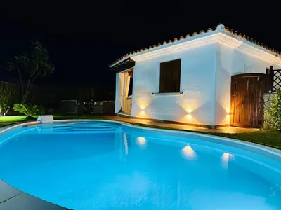 Piscina di Villa Nadia con piscina privata Budoni o nelle vicinanze