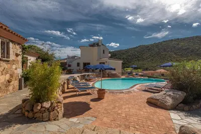 Piscina di Stunning Residence Bouganvillage 2 Bedroom sleeps 6 child o nelle vicinanze