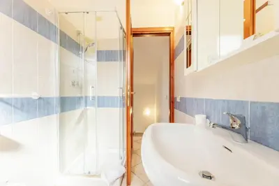 Bagno di Simple Gem of Le Dimore di Budoni 2 Bedroom Trilo6 Apartment sleeps 6 persons