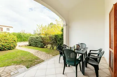 Giardino di Simple Gem of Le Dimore di Budoni 2 Bedroom Trilo6 Apartment sleeps 6 persons