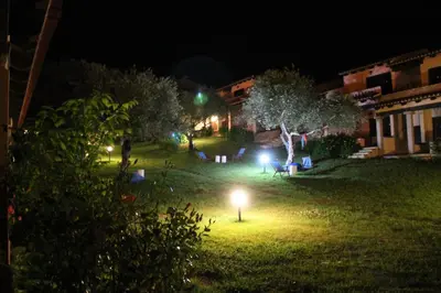 Giardino di Residence Approdo Verde