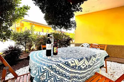 Giardino di Under the Lemon Tree