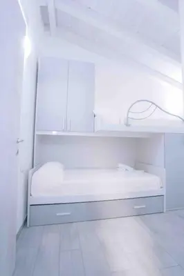 Letto o letti in una camera di Seaside Villa 2BR-1BA. 7 min walk to the beach