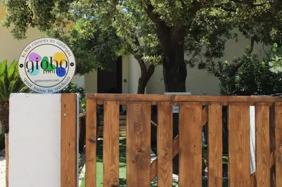 Certificato, attestato, insegna o altro documento esposto da Giobo Rooms