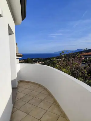 Paesaggio naturale nelle vicinanze della stanza in casa privata