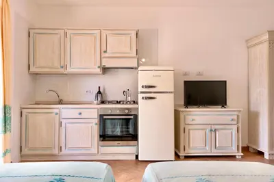 Cucina o angolo cottura di ISA-Appartaments in Orosei with air conditioning