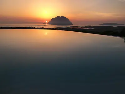 Paesaggio naturale nelle vicinanze della villa