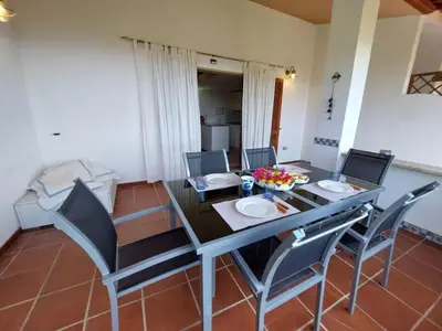 Area soggiorno di Apartment Terranoa by Interhome