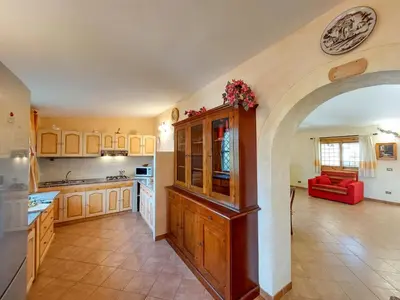 Cucina o angolo cottura di Holiday Home Fusco by Interhome