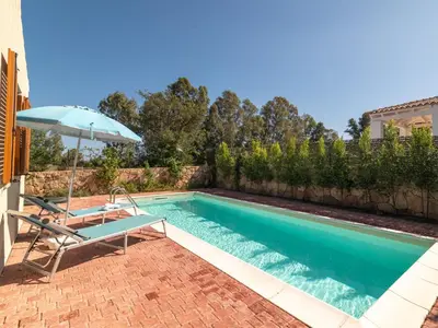 Piscina di Holiday Home Romeo by Interhome o nelle vicinanze