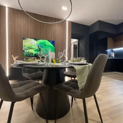 Luxury Renovated Ground Floor 1BR Suite - Best of the Best - Historical Centre