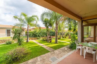 Giardino di ISS Travel, Villa Fiorita - 800 m from La Cinta beach