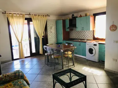 Cucina o angolo cottura di Villetta Arborea Vista Mare
