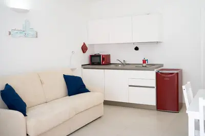 Cucina o angolo cottura di MONOLOCALE STUDIO Mirko