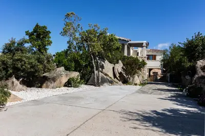 Edificio in cui si trova la villa