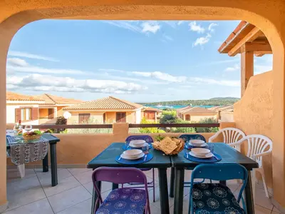 Balcone o terrazza di Apartment D4 - F3- Baia de Bahas by Interhome