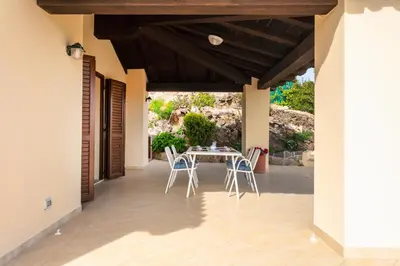 Planimetria di Villa caposchiera a 150m dal mare