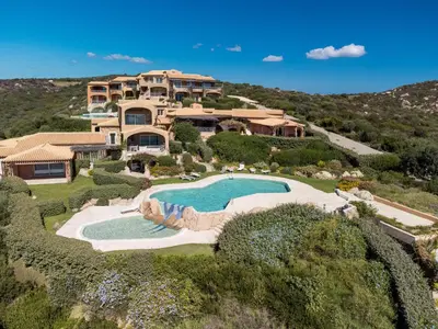 Piscina di Sherden Villa - Your House in Sardinia o nelle vicinanze