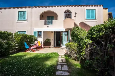 Giardino di Mono Le Vele 700m From The Beach - Happy Rentals