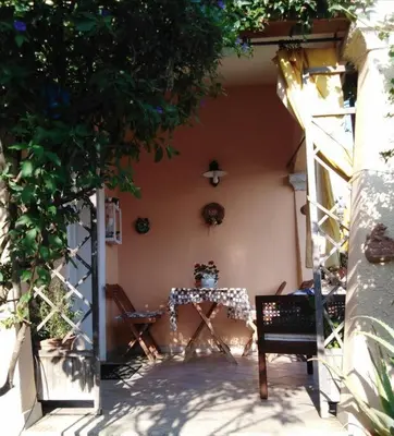 Balcone o terrazza di Graziosa villetta