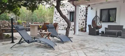 Giardino di Villa Barastula, confort e relax