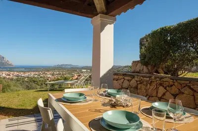 Paesaggio naturale nelle vicinanze della casa vacanze