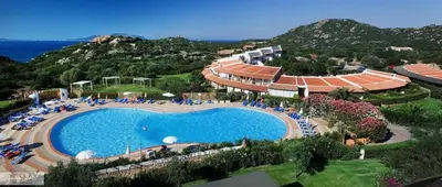 Piscina di APPARTAMENTO 415 o nelle vicinanze