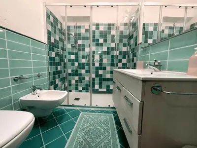 Bagno di PUNTA EST QUADRILOCALE TERRAZZA FAVOLOSA VISTA MARE