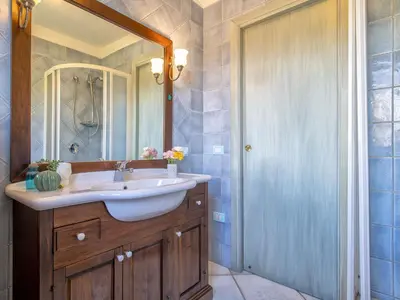 Bagno di Apartment CSA - 15- Baia de Bahas by Interhome