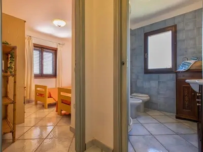 Bagno di Apartment CSA - 15- Baia de Bahas by Interhome