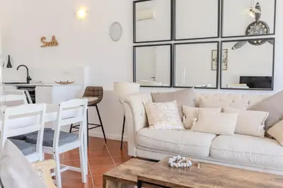 Area soggiorno di Casa delle brezze - A due passi dalla riva