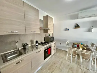 Cucina o angolo cottura di Villetta San Giovanni 150m dal mare