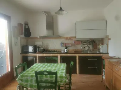 Cucina o angolo cottura di località Zarvenu (Murtas Artas)