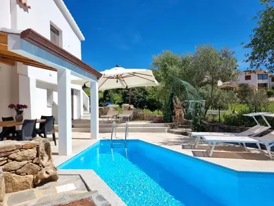 Piscina di Villetta Roxy o nelle vicinanze