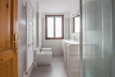 Bagno di GuestHost - Olbia Oasis Apartment W Two Balconies!