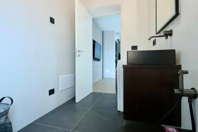 TV o dispositivi per l'intrattenimento presso Luxurious Garibaldi Penthouse - Big Terrace - Great view - Renovated - Historical Centre