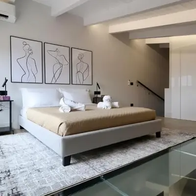 Luxurious Garibaldi Penthouse - Big Terrace - Great view - Renovated - Historical Centre