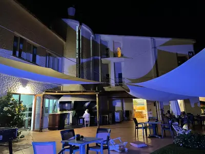 Ristorante o altro punto ristoro di HOTEL Al FARO , SPIAGGIA LA CINTA ,SAN TEODORO