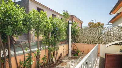 Giardino di Welcomely - Petali di Rosa - A Due Passi dalla Spiaggia