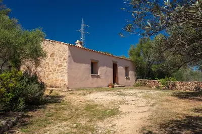Edificio in cui si trova la villa