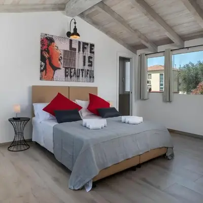 Art and Nature Guest House
