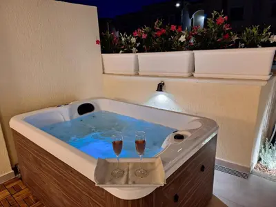 Planimetria di Luxury House & Spa in Baia Turchese con idromassaggio privato
