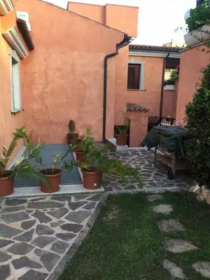 Giardino di Appartamento Ampio e Comodo