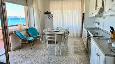 Cucina o angolo cottura di Casa Cartolina Santa Lucia